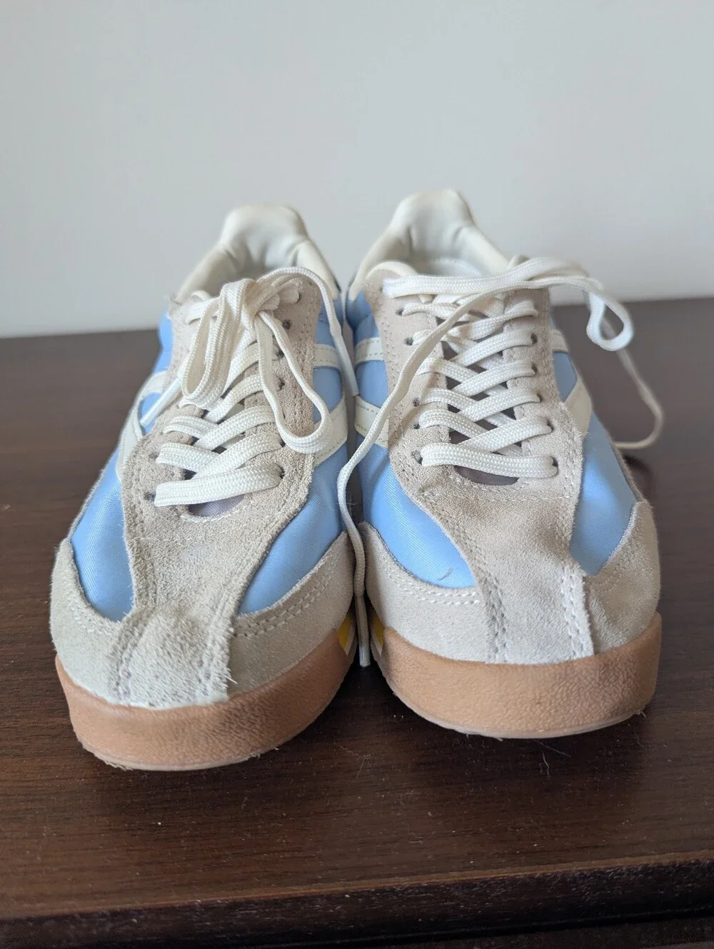 Light Blue And Gray tretorns Worn 2 X.  Excellent Condition.  Size 6 Women's.